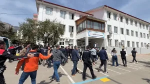 Kahramanmaraş’taki Okul Dehşeti: Can Kaybı Dokuz Canı Aştı, Ülke Yasta