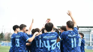 Konya’da altyapı gururu: U15 Ligi’nde şampiyon Selçuklu Belediyespor